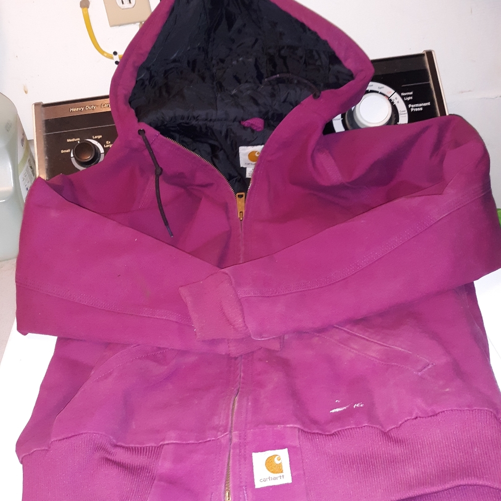 Womens carhartt jacket size medium